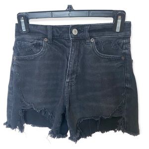 American Eagle Highest Rise Mom Short black